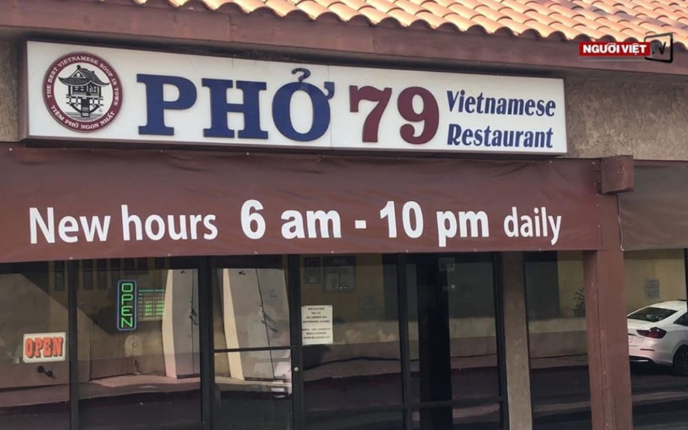 Người Việt kinh doanh tiệm phở tại Mỹ